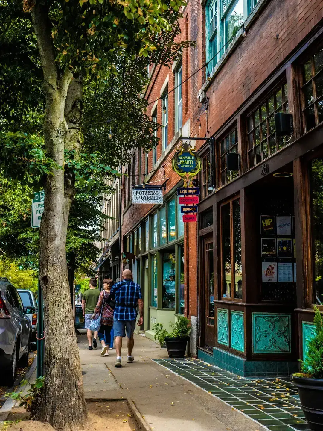 Asheville, North Carolina (Image Credits: Unsplash)