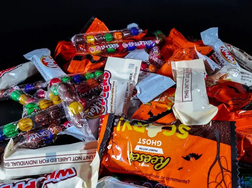 15. Reese's and Chocolate-Coated Confections (Image Credits: Pexels)