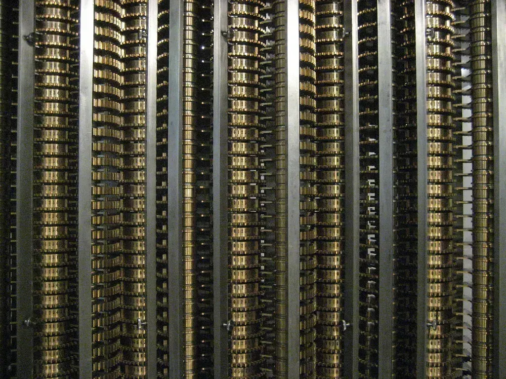 8. Charles Babbage's Difference Engine: The First Mechanical Computer (dannyman, Flickr, CC BY 2.0)