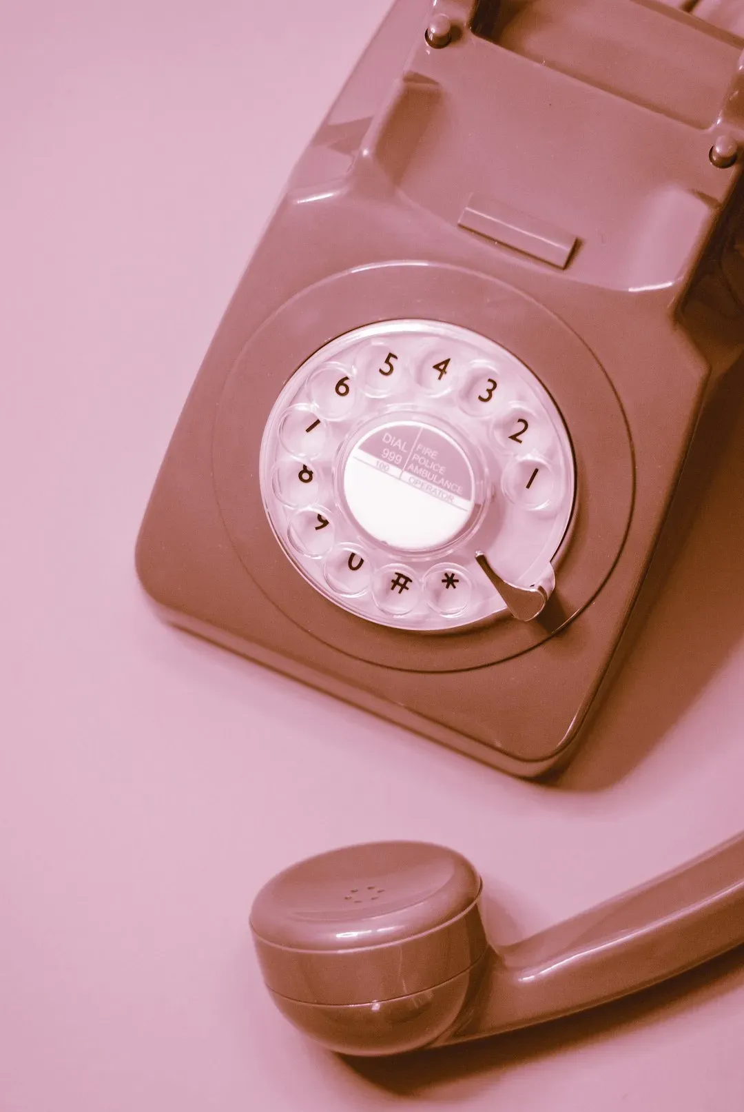 The Home Telephone (Image Credits: Unsplash)