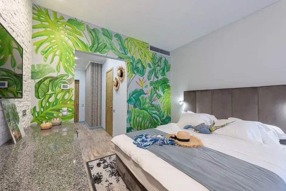 8. Overly personalized or heavily themed rooms (Image Credits: Pexels)