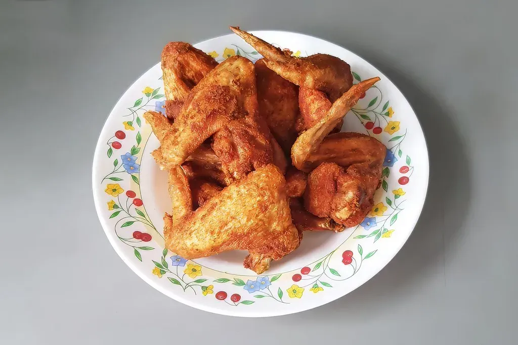 4. Fried Chicken (Image Credits: Flickr)