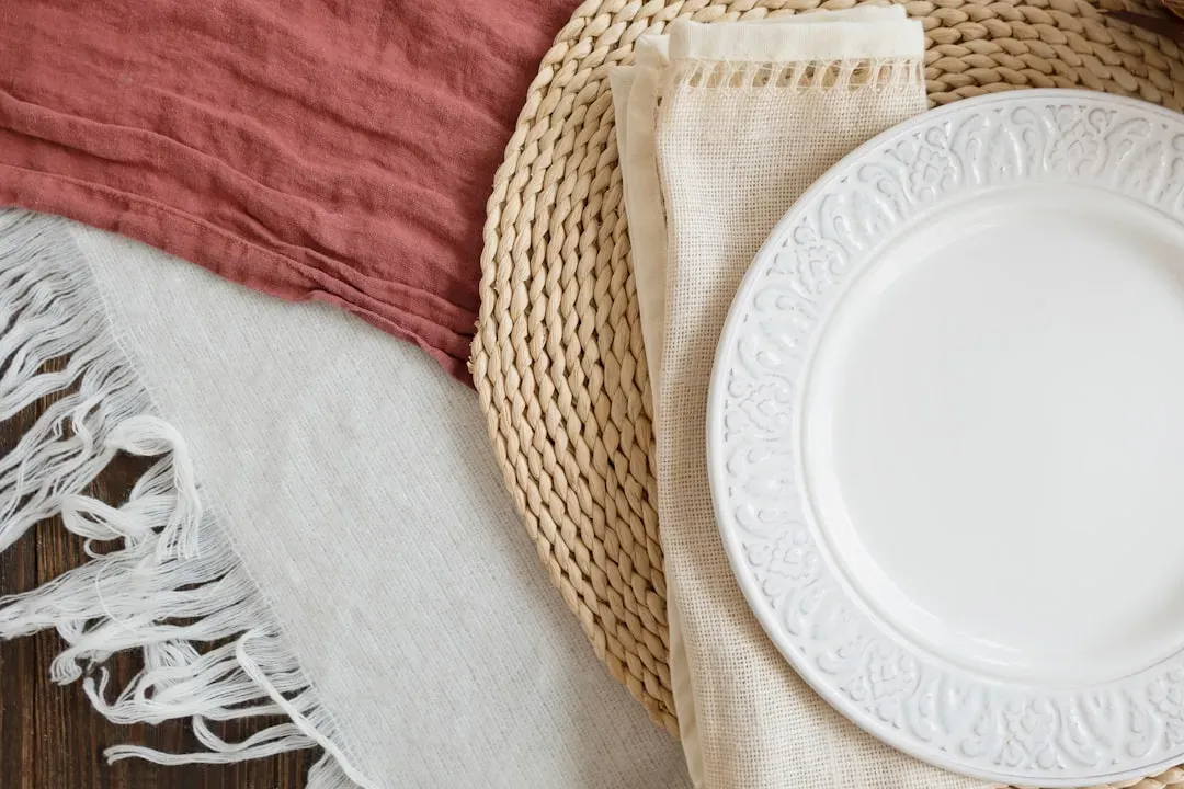 2. Keeping the Napkin on Your Lap (Image Credits: Unsplash)