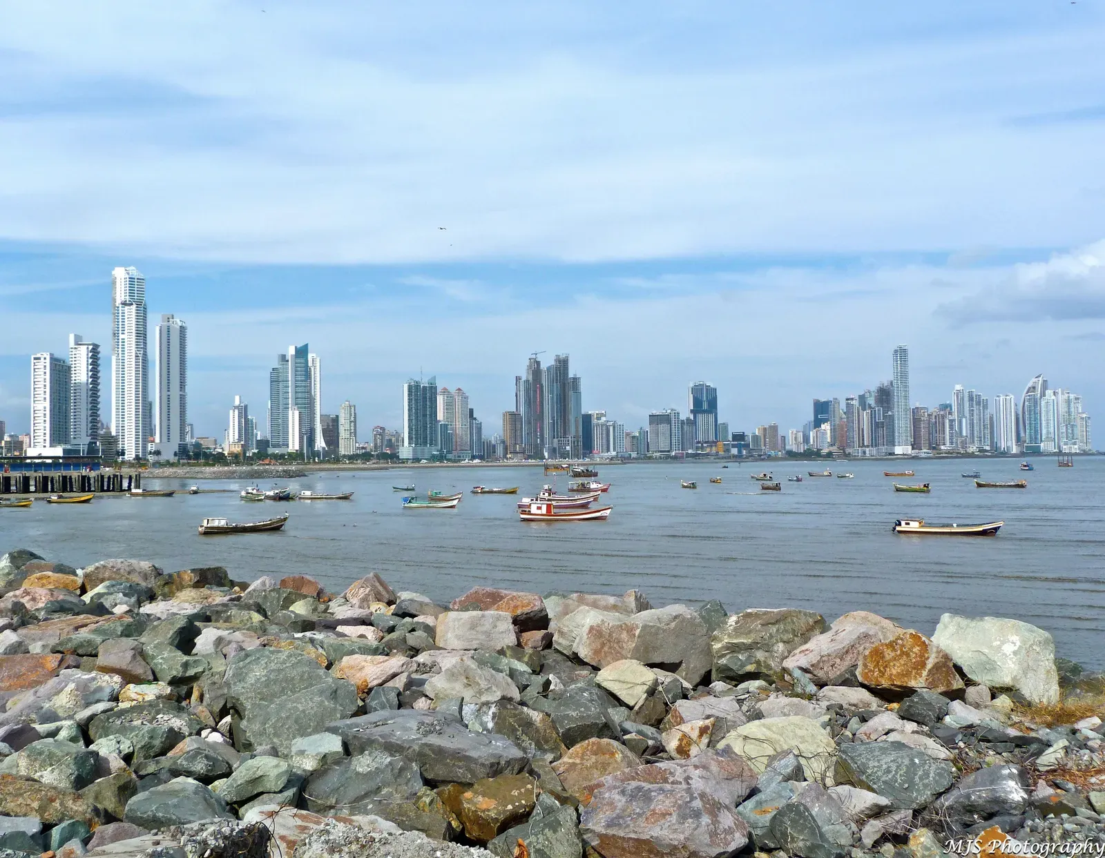 Panama (Flickr: Panama City Skyline, CC BY 2.0)