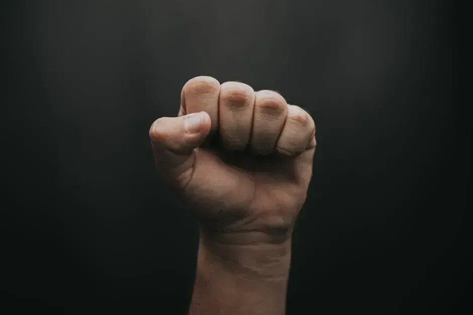 5. Thinking Willpower Is the Key to Better Habits (Image Credits: Pexels)