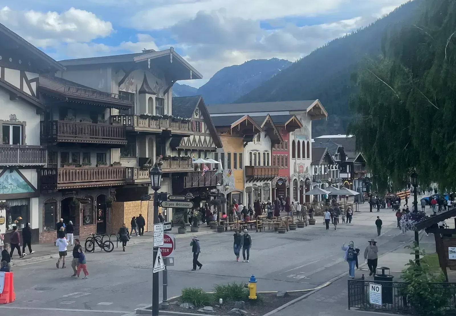 8. Leavenworth, Washington (By Roc0ast3r, CC0)