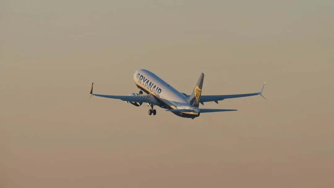 Flying on the Wrong Days: The Weekend Trap (Image Credits: Unsplash)