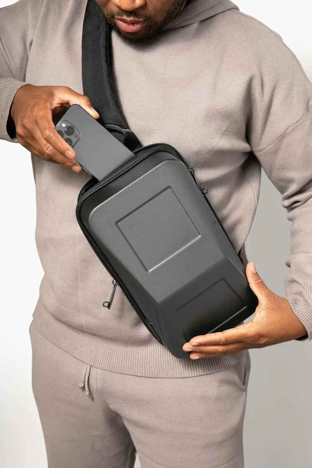 An Anti-Theft Bag or Hidden Security Pouch (Image Credits: Unsplash)