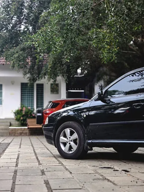 4. Parking the Wrong Vehicles in Your Driveway (Image Credits: Pexels)