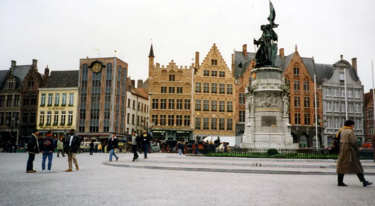 4. They expect everyone to speak their language (Grand Markt, Brugge, CC BY-SA 2.0)