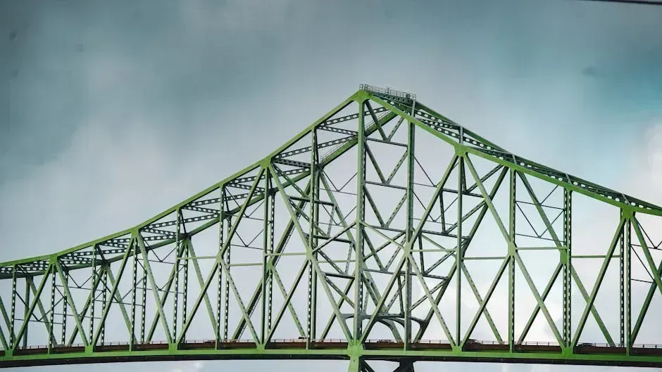 Astoria, Oregon - Oldest, Foggiest, and Quietly Magnificent (Image Credits: Pexels)