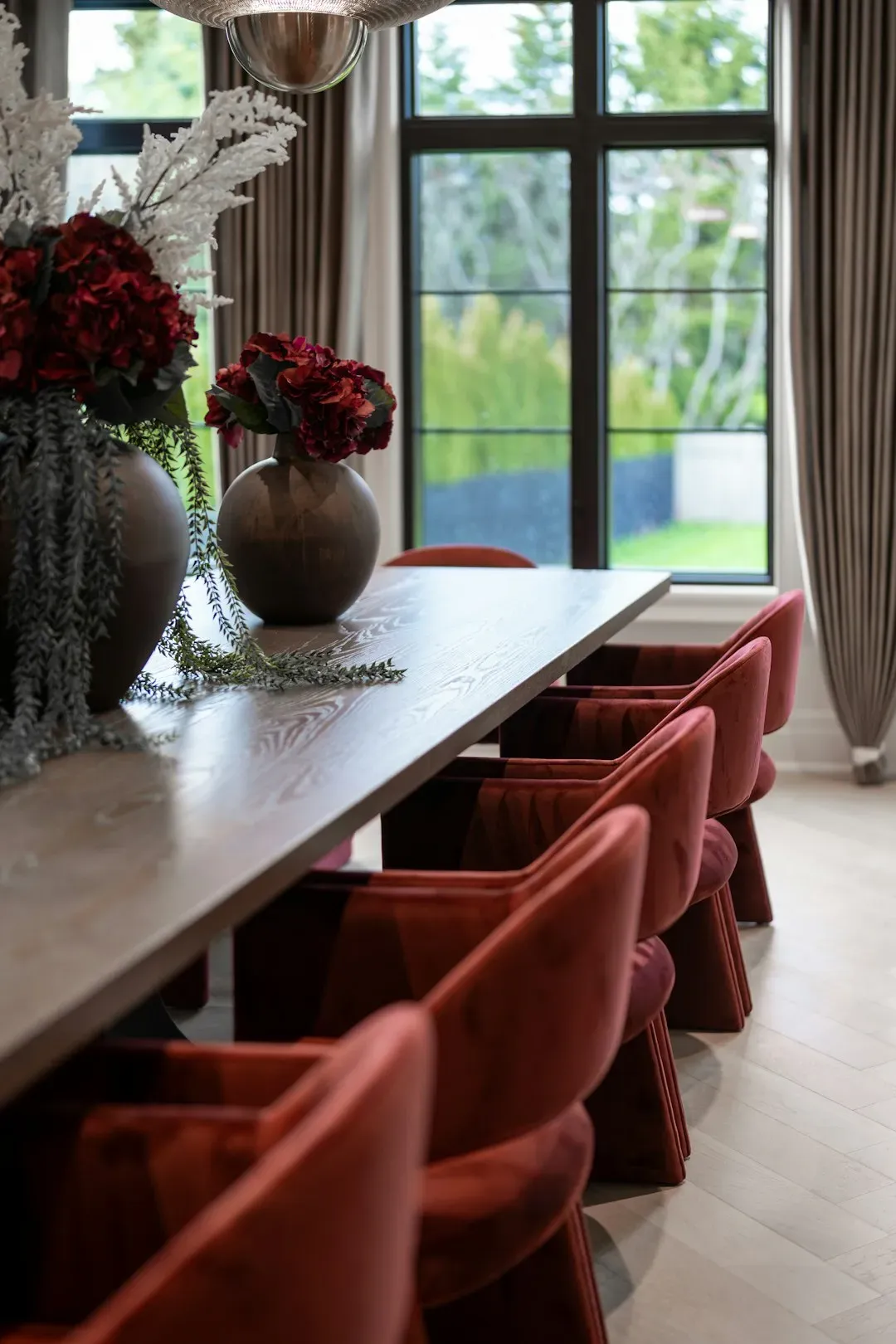 10. A dedicated formal dining room used weekly (Image Credits: Unsplash)