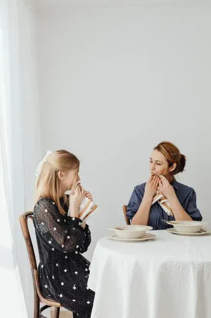 4. Wiping Your Mouth Instead of Blotting It (Image Credits: Pexels)
