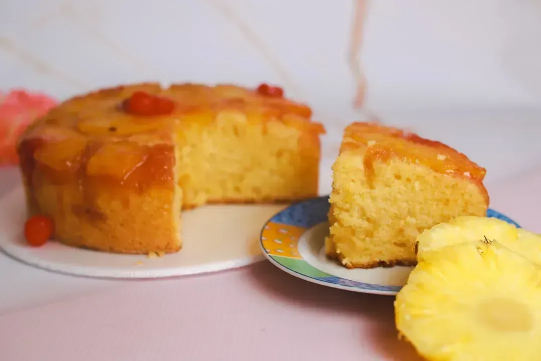 7. Pineapple Upside Down Cake (Image Credits: Unsplash)
