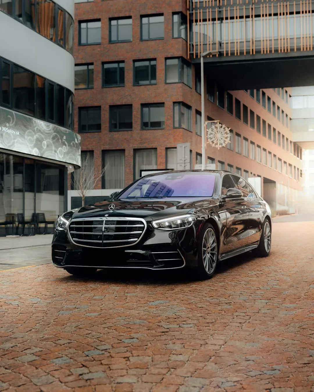 Leased Luxury Cars with Eye-Watering Monthly Payments (Image Credits: Unsplash)