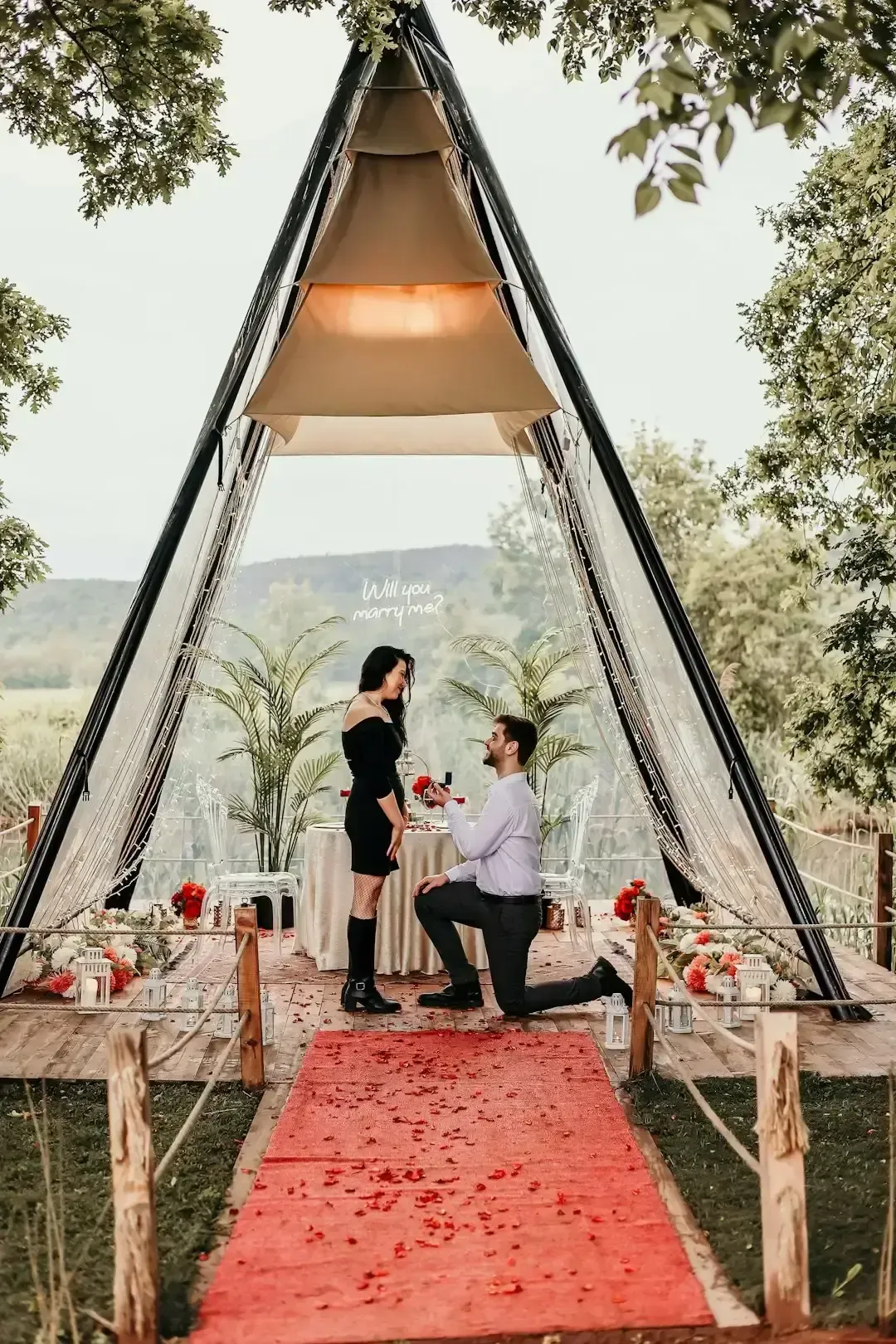 A second proposal, hidden inside their own wedding (Image Credits: Unsplash)