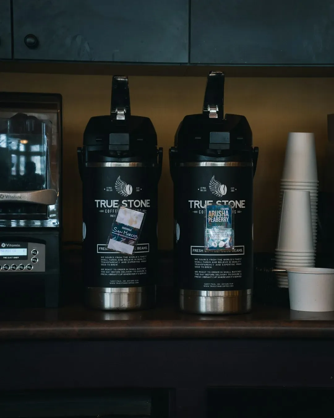 5. Expecting Free Refills (Image Credits: Unsplash)