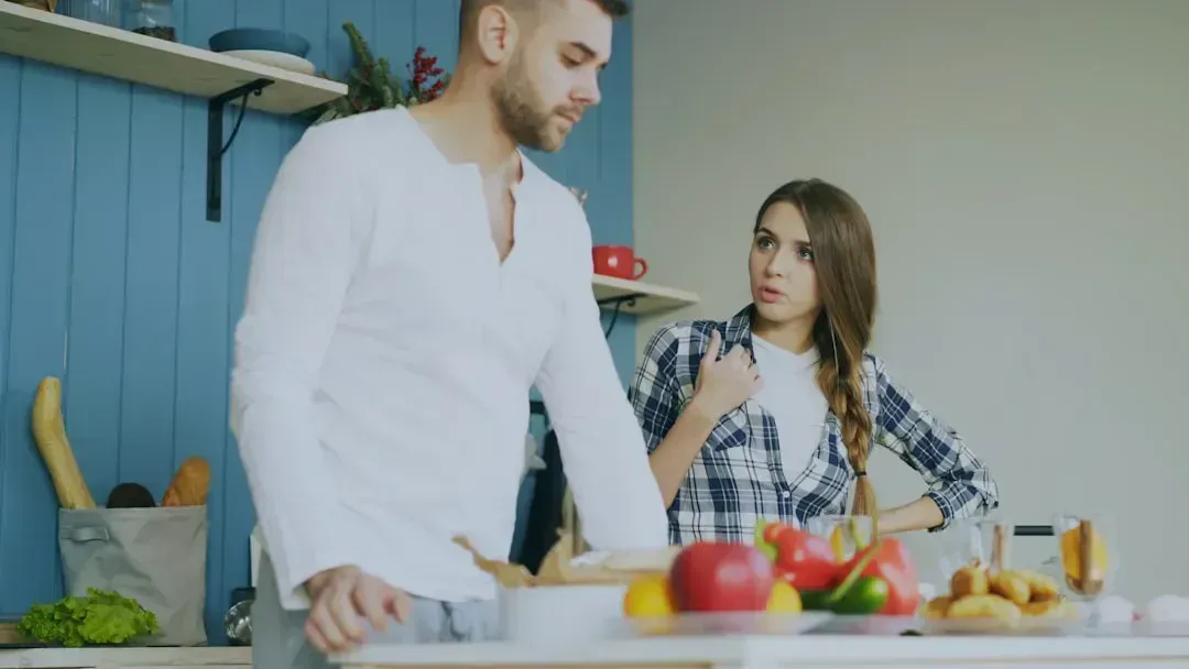 Relationship-Threatening Behavior in Partnerships (Image Credits: Unsplash)