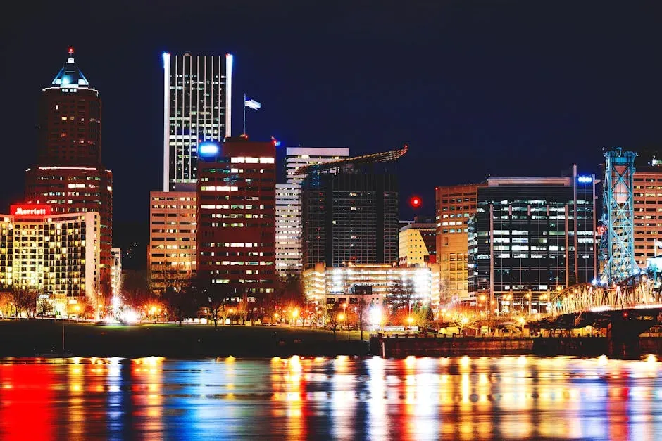 Portland, Oregon: Lents and the East Side After Dark (Image Credits: Pexels)