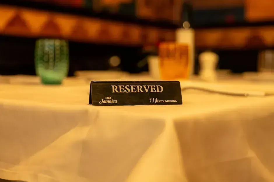 2. Being Honest About Your Party Size (Image Credits: Pexels)