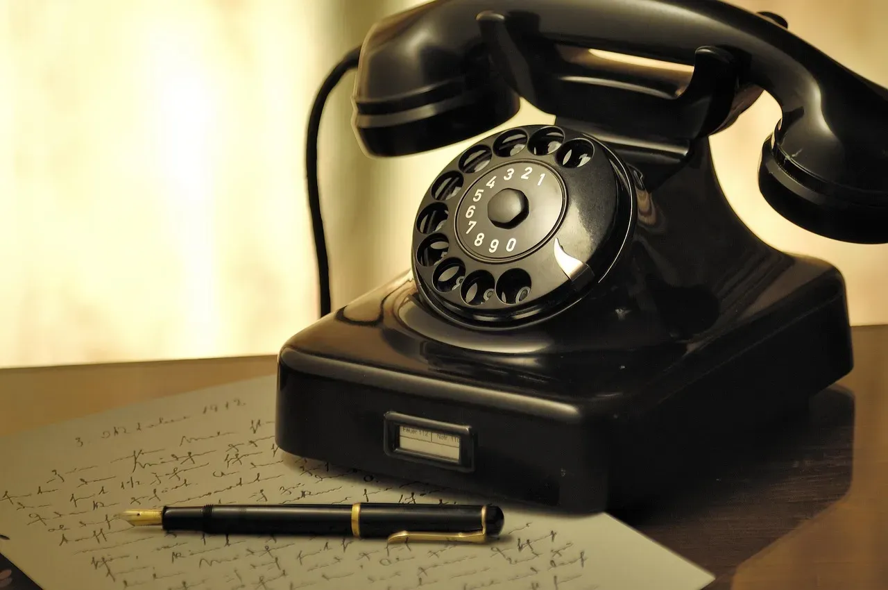 2. "I'll Dial You Later" (Image Credits: Pixabay)