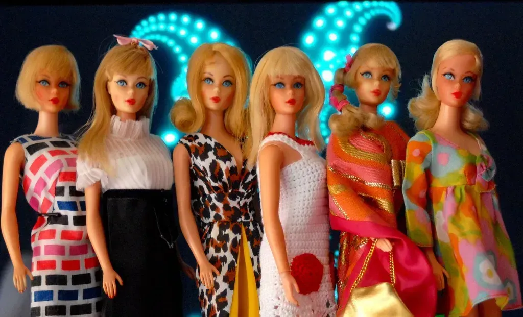 3. Slumber Party Barbie's Diet Book (RomitaGirl67, Flickr, CC BY 2.0)