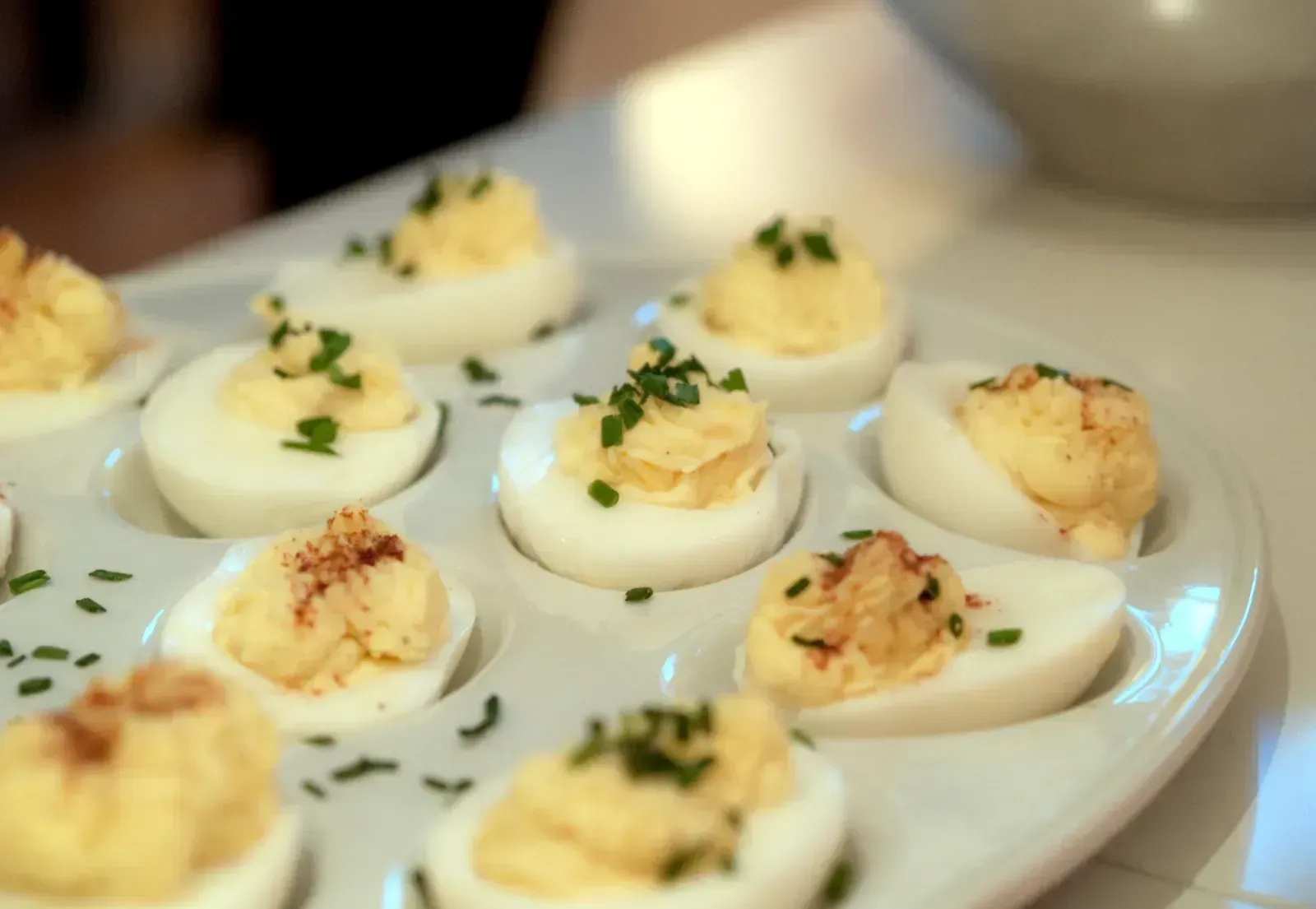 Deviled eggs (Thanksgiving 2009  (4 of 32), CC BY-SA 2.0)