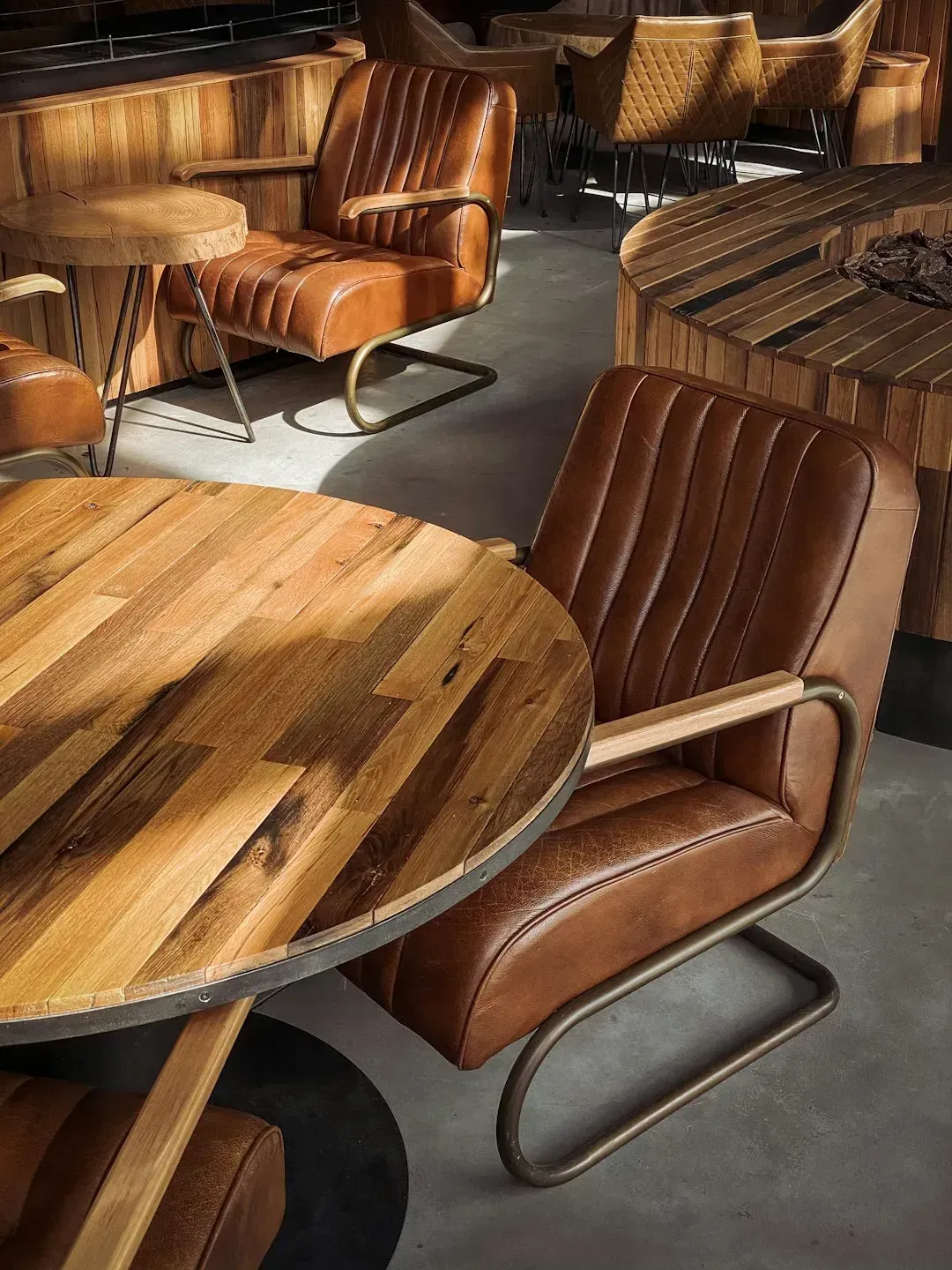 8. Single-Tone Wood Furniture Sets (Image Credits: Unsplash)