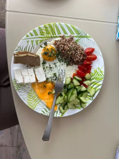 The Science of Simplicity: Why Eating Well Doesn't Have to Be Hard (Image Credits: Pexels)