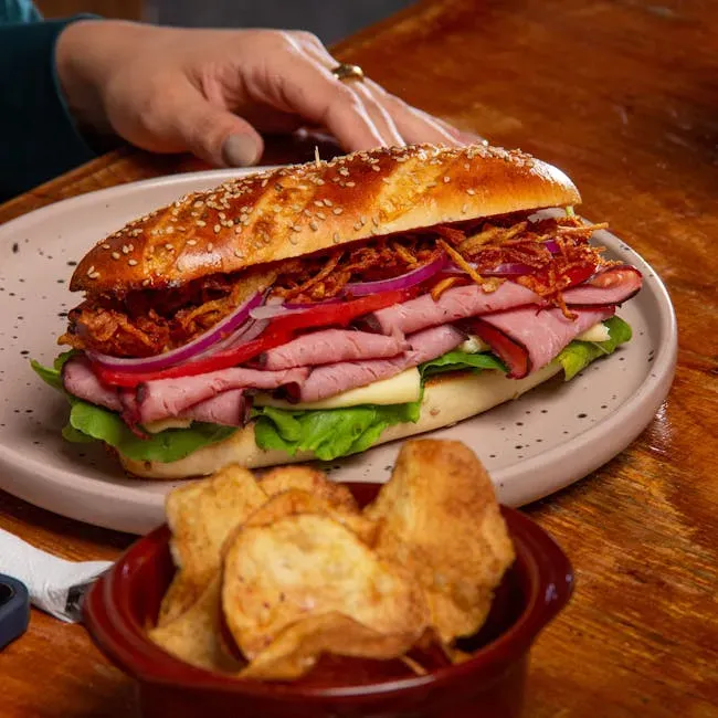 Kelly's Roast Beef (Revere, Massachusetts) (Image Credits: Pexels)