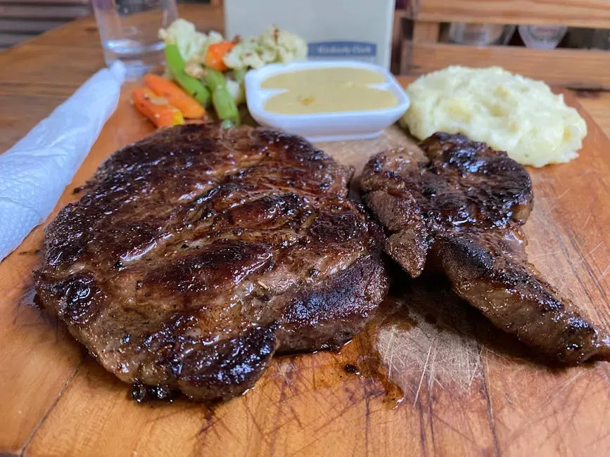 12. Salisbury Steak (Image Credits: Pexels)