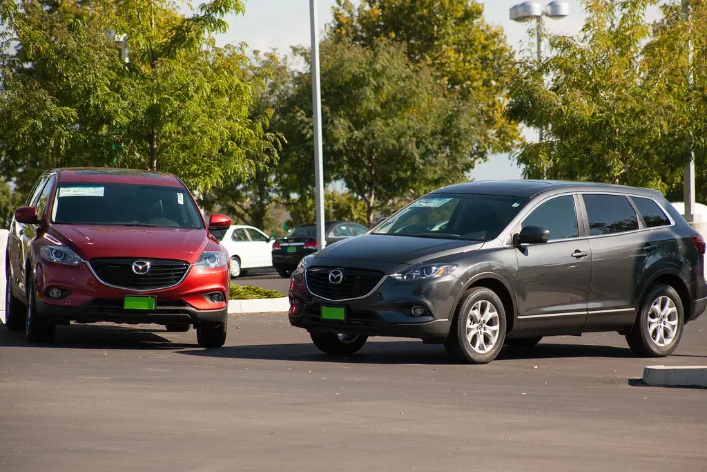 3. New Cars (everycar_listed_photos, Flickr, CC BY-SA 2.0)