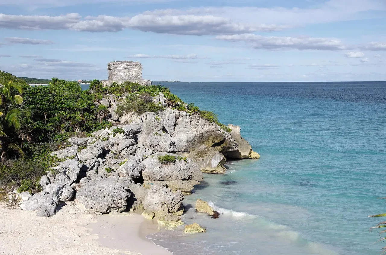 1. Tulum, Mexico (Image Credits: Pixabay)