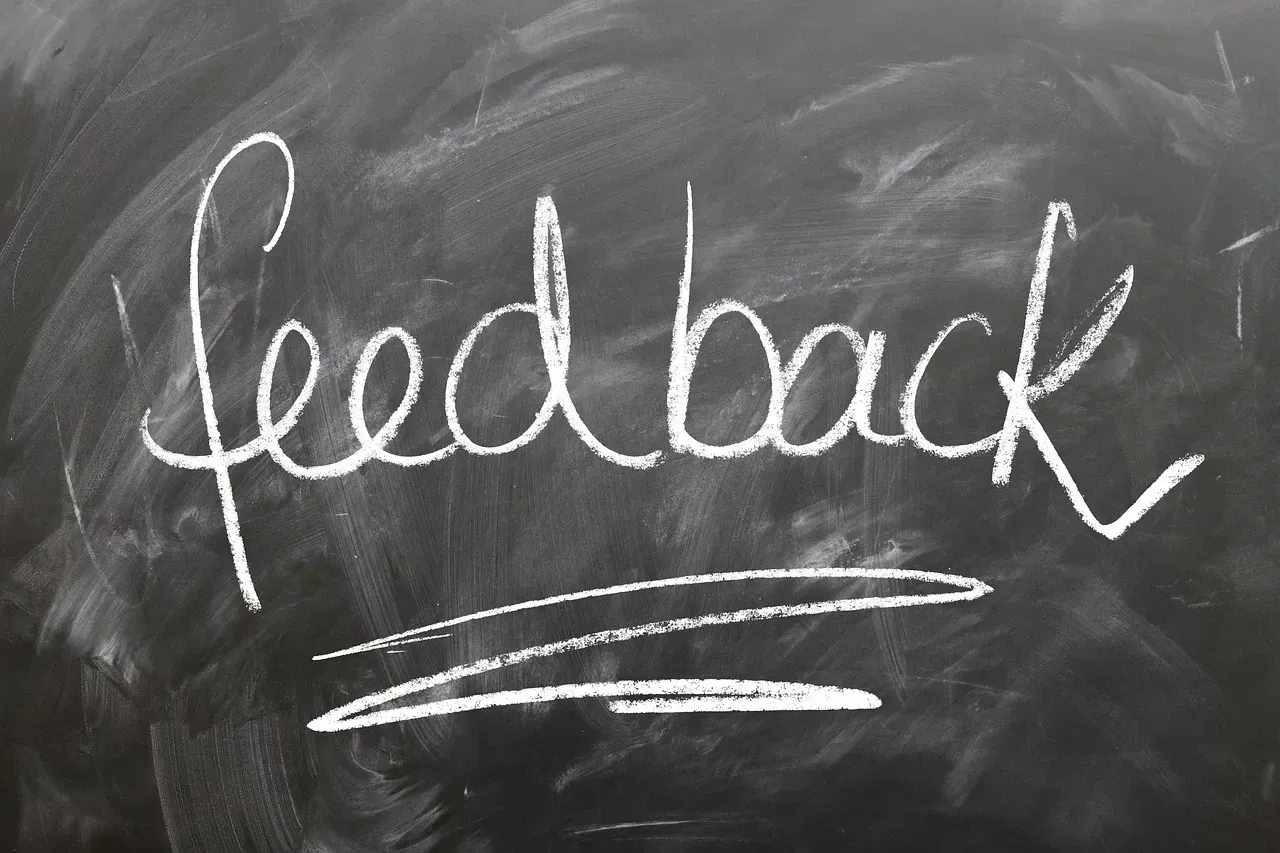 10. Give Constructive Feedback, Not Frustration (Image Credits: Pixabay)