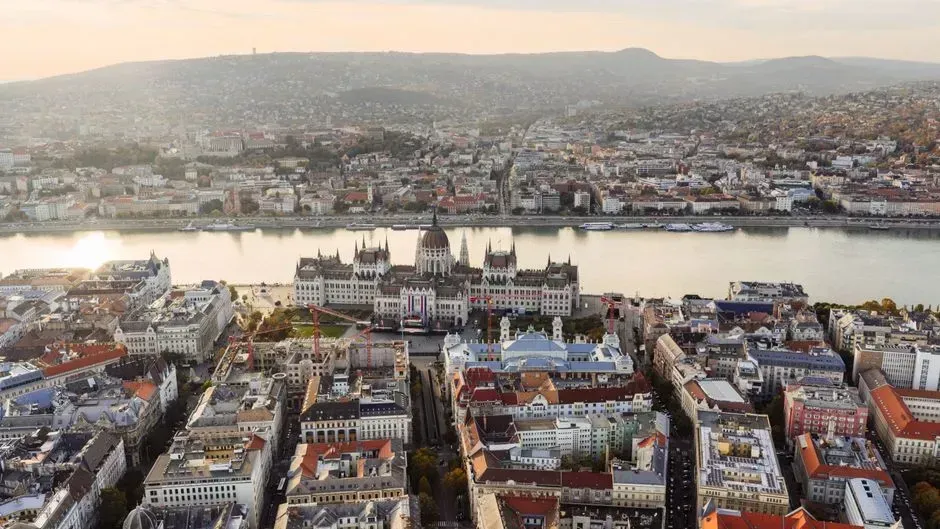 Hungary: Budapest's thermal baths at Eastern European prices (Image Credits: Pexels)
