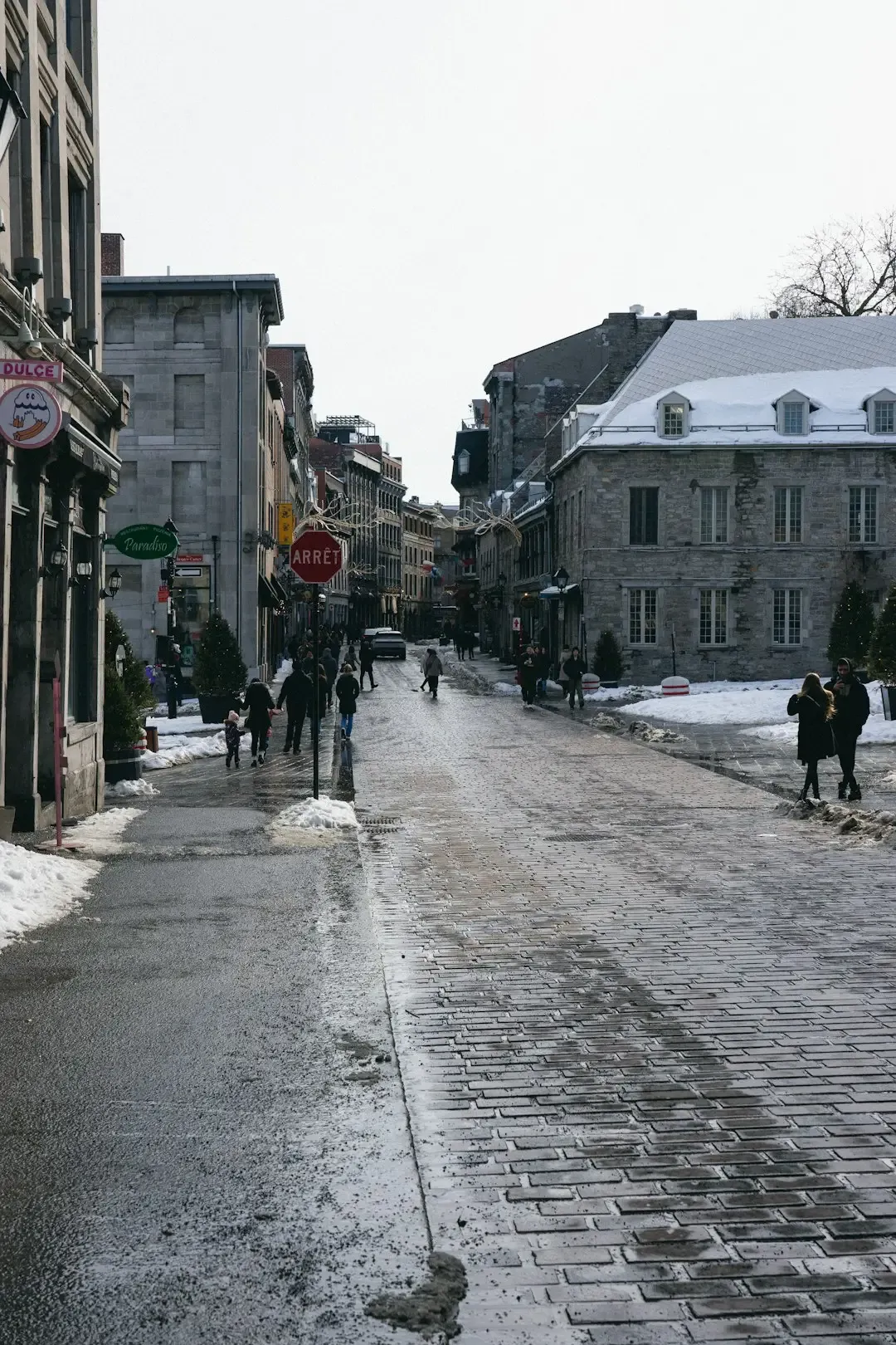 Montreal, Quebec: Culture, food, and a pulse that never quite stops (Image Credits: Unsplash)