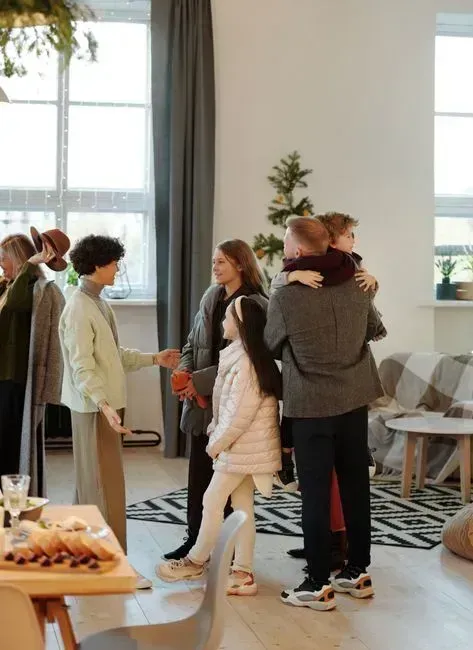 1. Showing up without confirming a headcount (Image Credits: Pexels)