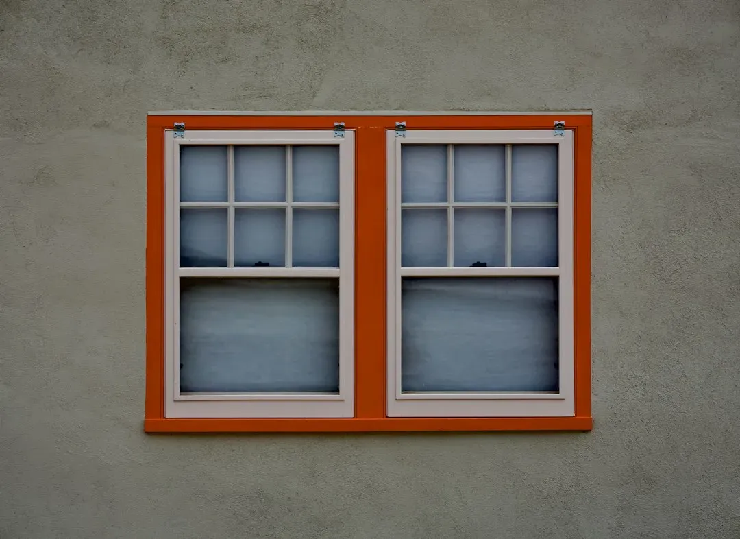 10. Double hung windows with true divided lites (Image Credits: Unsplash)