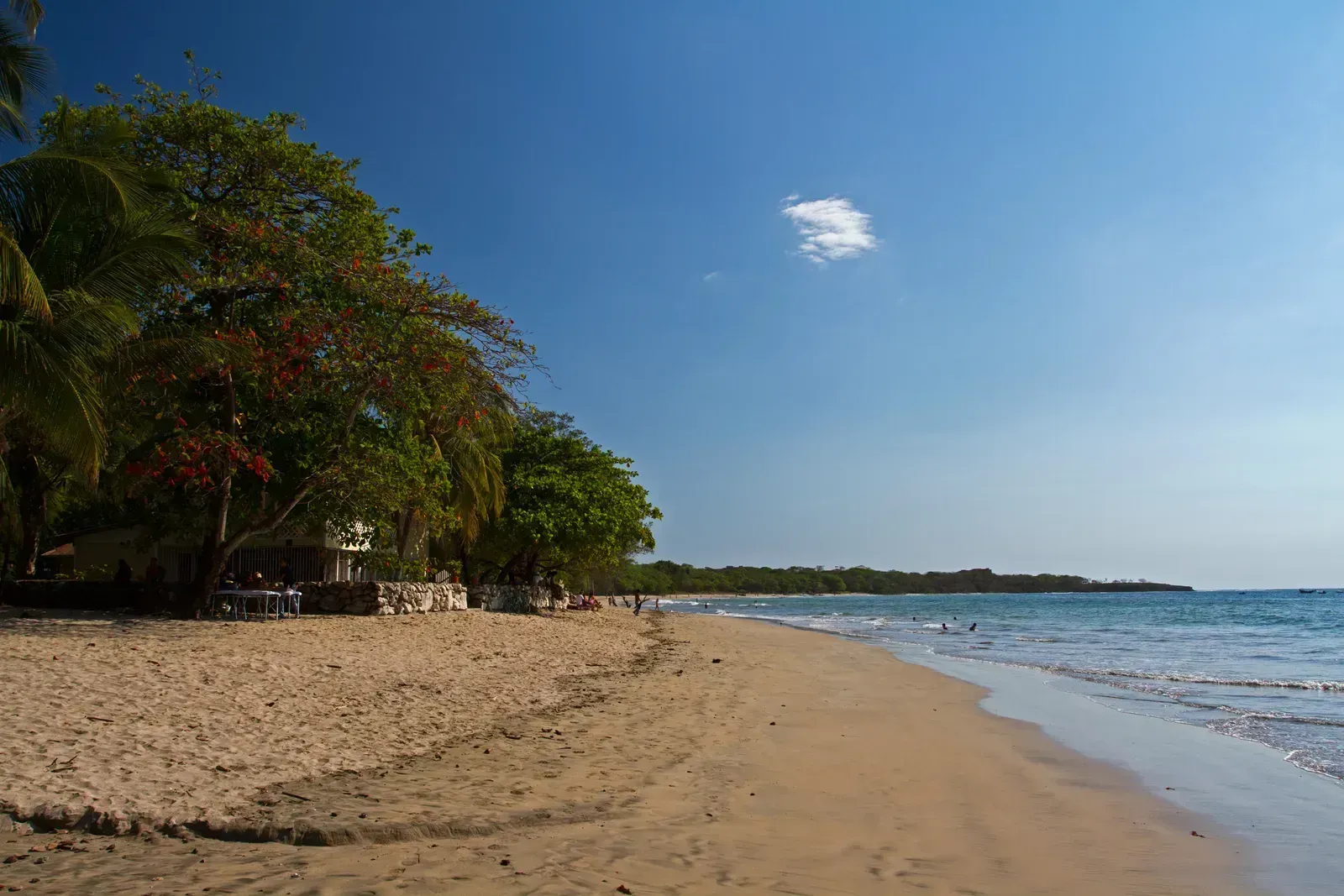 Costa Rica (By Jarle Naustvik, CC BY 2.0)