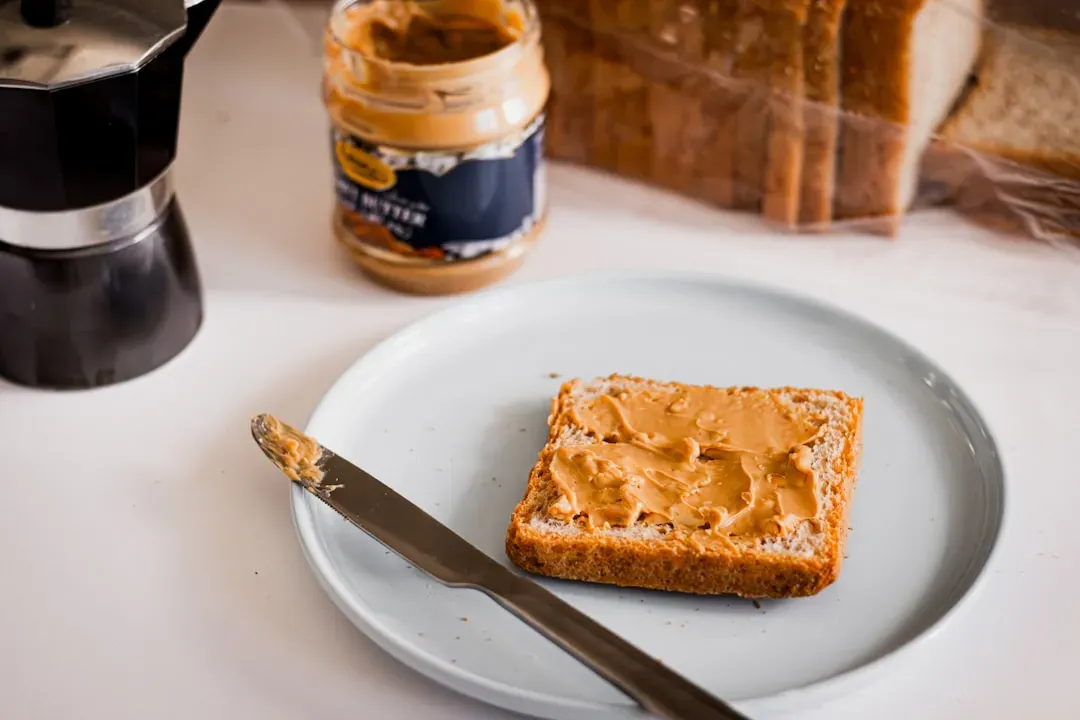 9. Peanut butter and banana on toast (Image Credits: Unsplash)