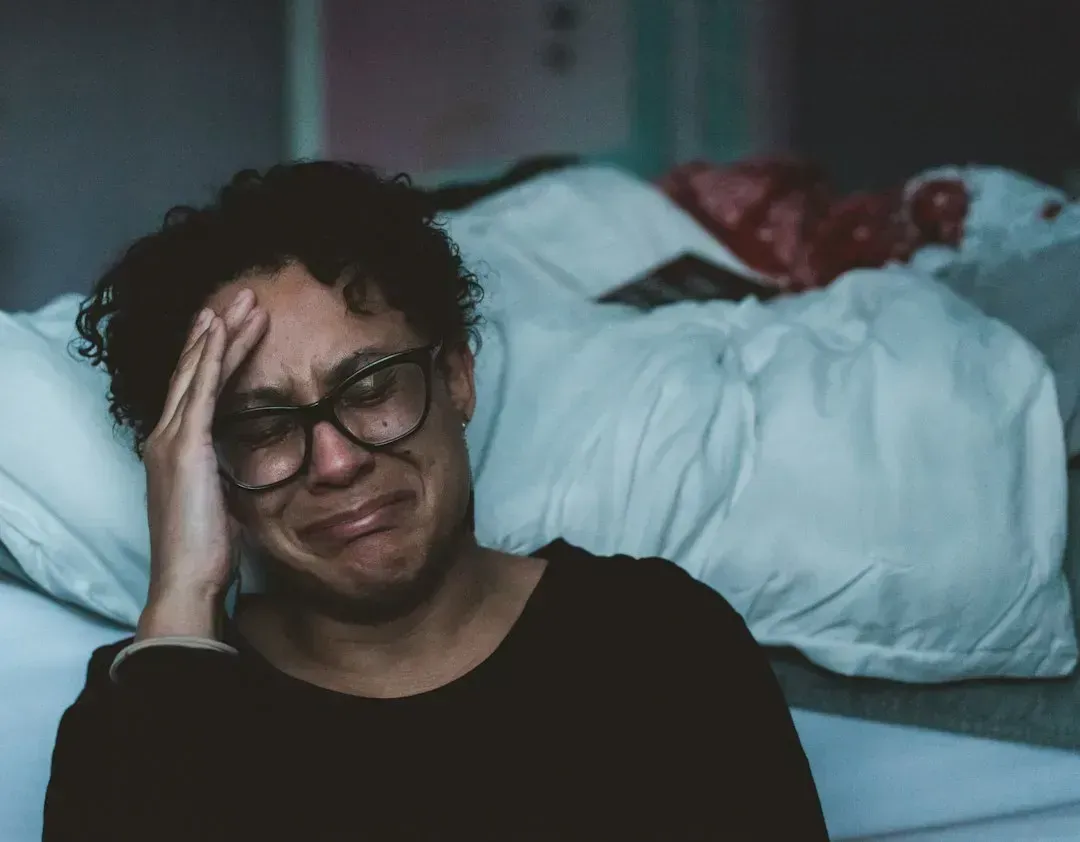 7. Insults about appearance or weight (Image Credits: Unsplash)
