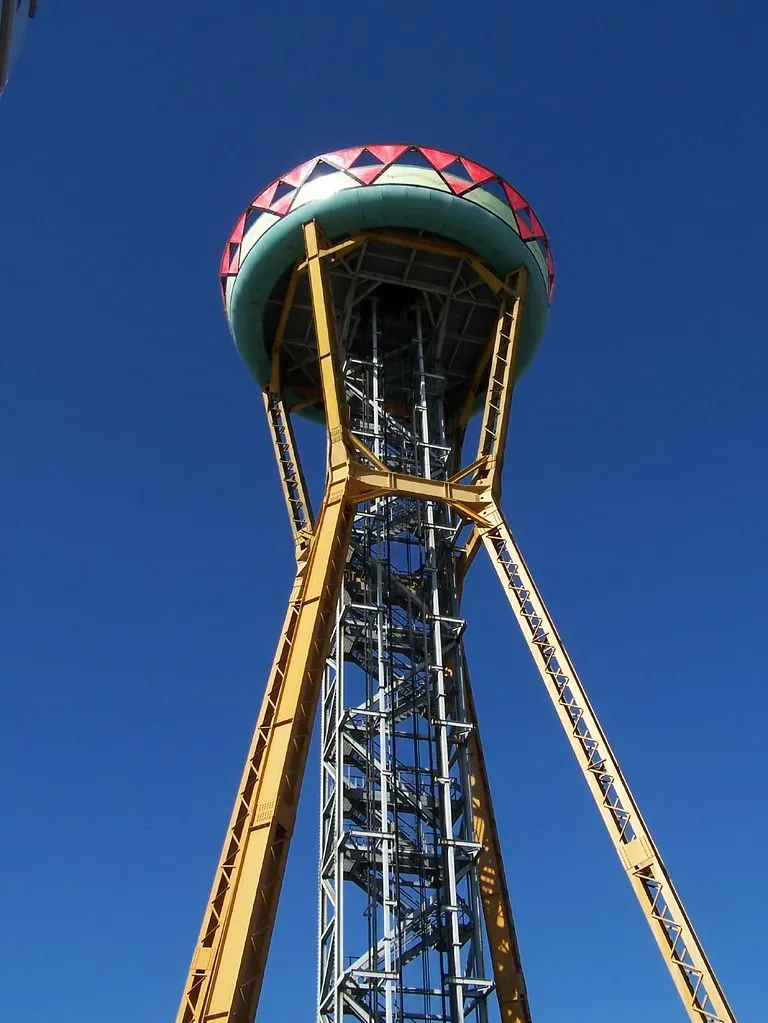 South of the Border, Dillon, South Carolina (rvaphotodude, Flickr, CC BY-SA 2.0)