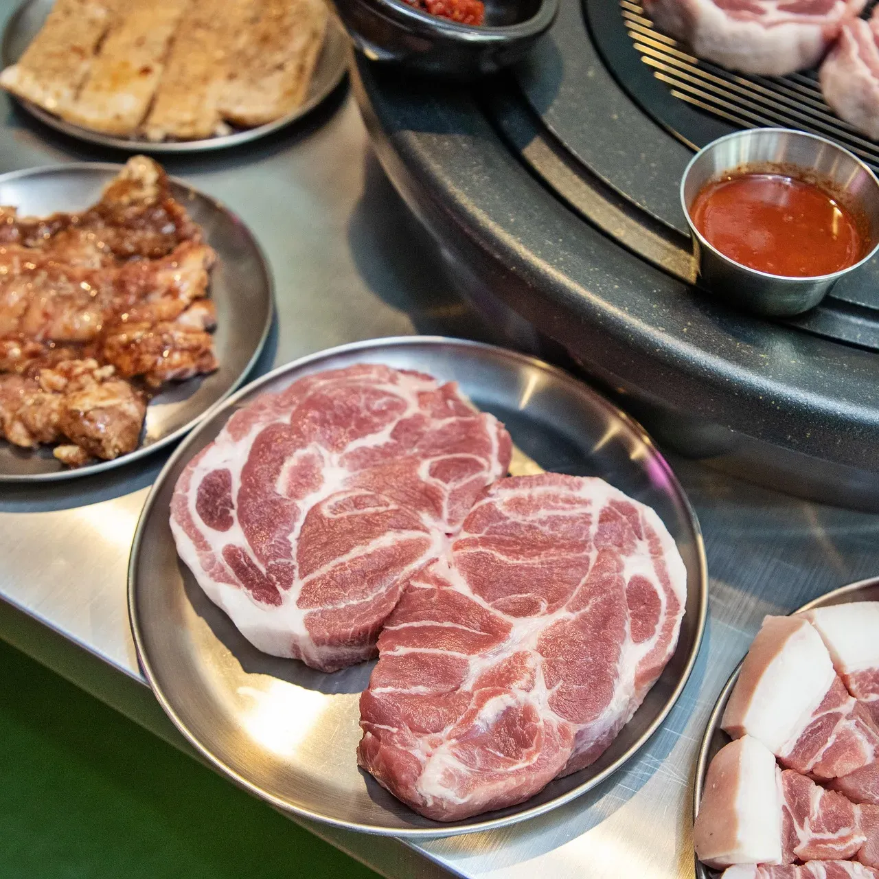Pork Collar (Coppa / Neck Fillet): The Marbled Wonder (Image Credits: Pixabay)