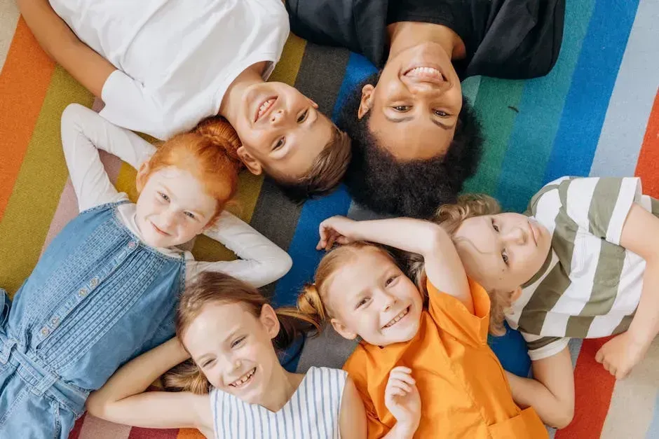 10. Leaving Kids to Manage Their Own Social Lives Entirely (Image Credits: Pexels)