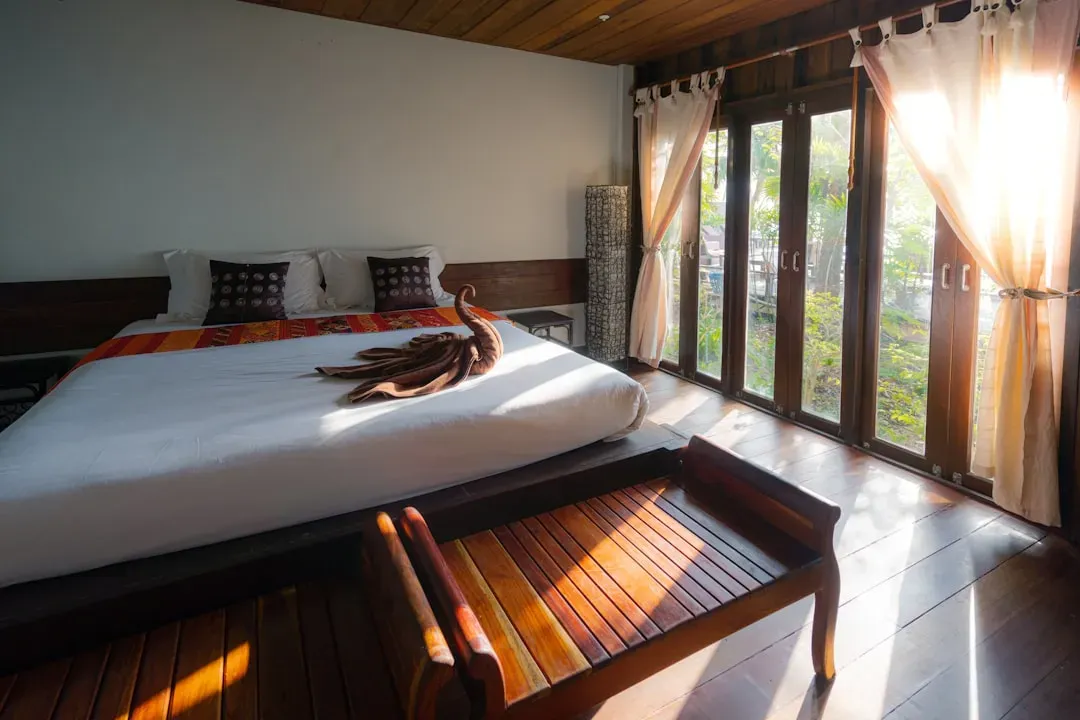 Room size and personal space (Image Credits: Unsplash)