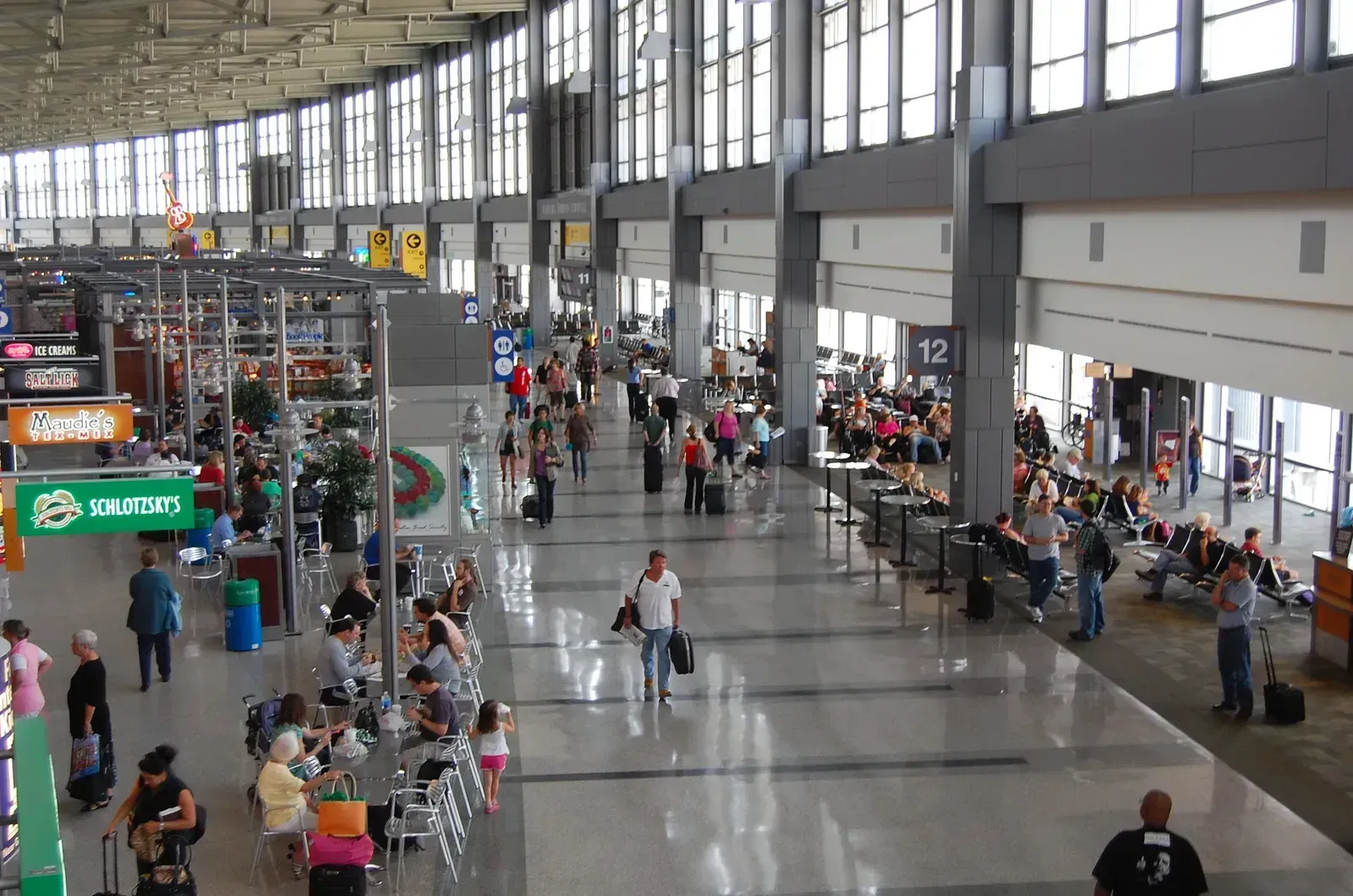 Austin-Bergstrom International Airport (By LoneStarMike, CC BY-SA 3.0)