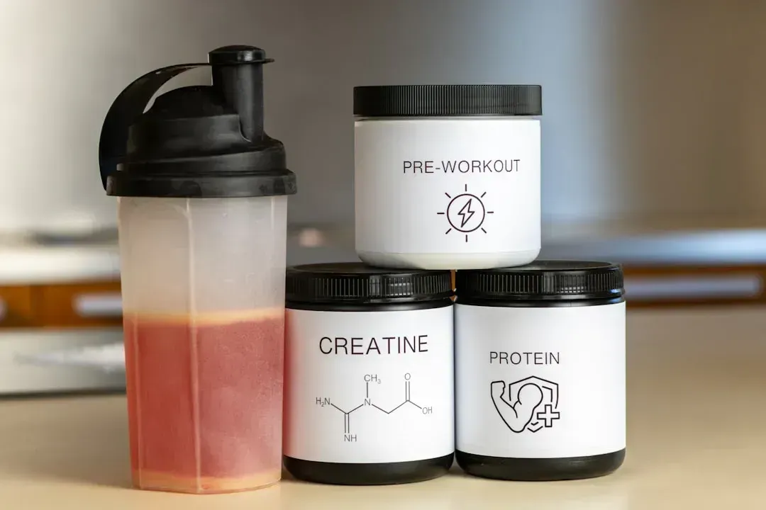 7. Reading Nutrition Labels for Protein, Not Just Calories (Image Credits: Unsplash)