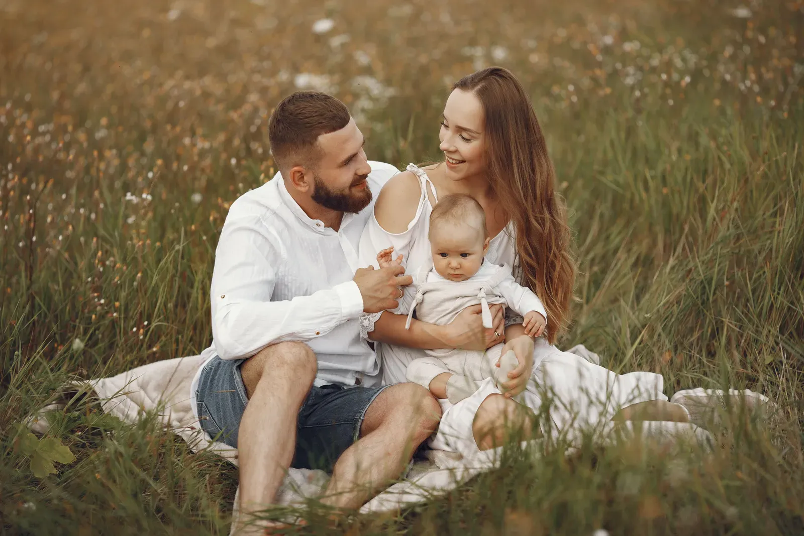 7. Being a Good Father Helps the Marriage (Image Credits: Pexels)
