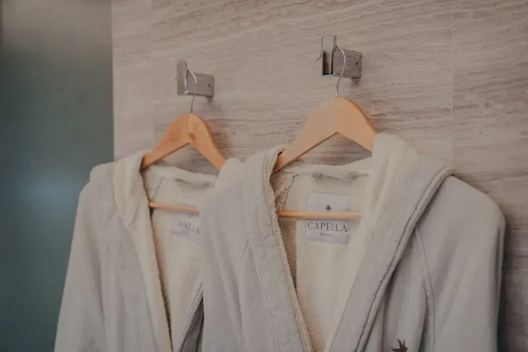 4. They Notice What You Left Out in the Open (Image Credits: Unsplash)