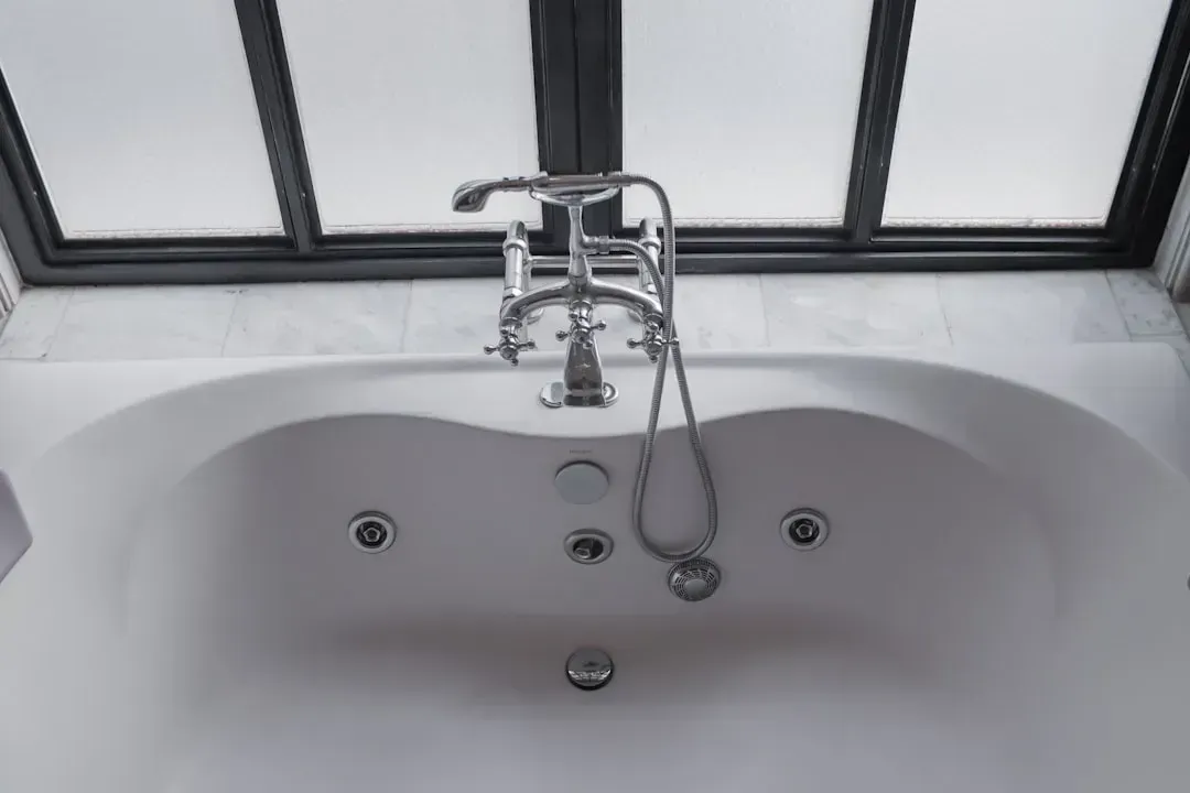 3. Oversized Soaking Tubs and Jetted Tubs (Image Credits: Unsplash)